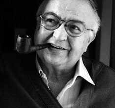 وليد إخلاصي