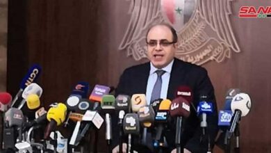 سورية ليست بمنأى عن تأثير الأزمات العالمية أكد وزير الاقتصاد والتجارة الخارجية الدكتور محمد سامر الخليل أن سورية ليست بمنأى عن تأثير الأزمات العالمية 