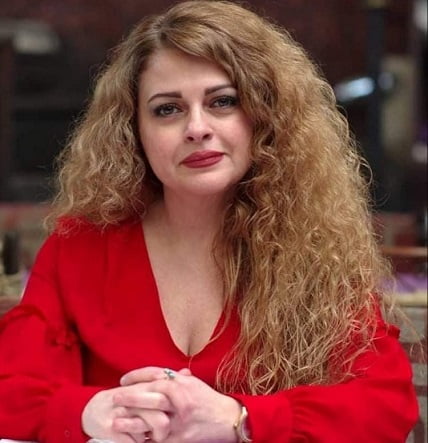 مجموعة أغنيات مشرقية الشعرية