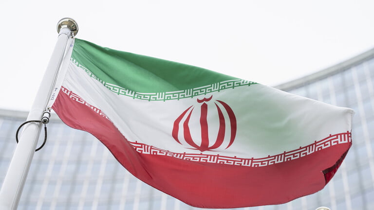 إيران