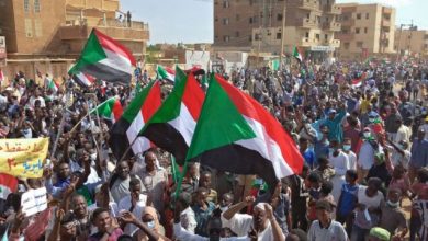 الداخلية السودانية: واجهنا جماعات مسلحة منظّمة خلال المظاهرات
