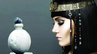كليوباترا تتربّع عرش الجمال
