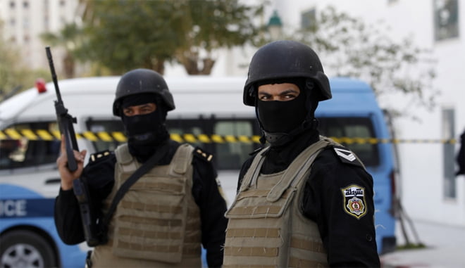 الحكومة التونسية ستواجه الجريمة المنظمة بحزم