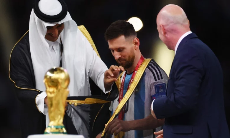 ميسي يضاعف مبيعات البشت 15 مرة.. ما هو سعره؟