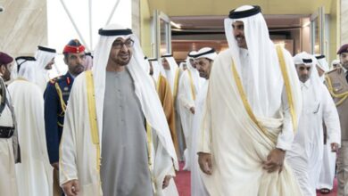الرئيس الإماراتي محمد بن زايد يزور الدوحة ويلتقي تميم بن حمد