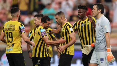 تصدر اتحاد جدة دوري روشن السعودي، بعد فوزه العريض على ضيفه الفيحاء بثلاثية نظيفة، في المباراة التي جمعت بينهما مساء اليوم