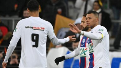 عين كريستوف جالتيه، مدرب باريس سان جيرمان، المهاجم الفرنسي كيليان مبابي، قائداً ثانياً للفريق عقب المباراة ضد بايي دو كاسيل في كأس فرنسا