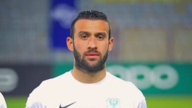 يواصل النادي الأهلي اتصالاته ومفاوضاته المستمرة مع نادي فيوتشر من أجل إنهاء التعاقد مع الظهير الأيمن للفريق عمر كمال عبدالواحد،