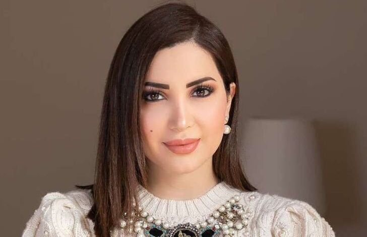 نسرين طافش تحتفل