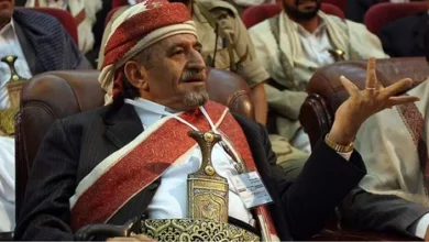 وفاة الشيخ صادق الأحمر