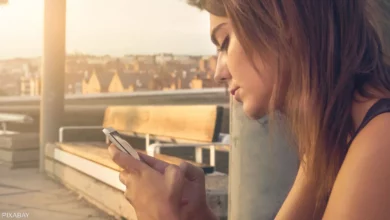 بسبب هاتفك المحمول.. الرقبة في خطر
