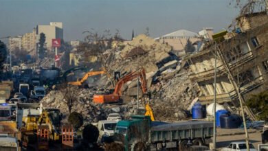 الزلزال المدمر في تركيا يثير تساؤلات حول معايير البناء