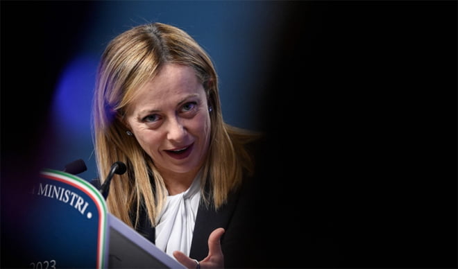 اليمين الإيطالي يفوز بانتخابات محلية في منطقتين مهمتين