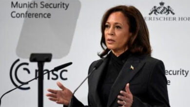 هاريس للمرة الأولى تتهم روسيا بارتكاب جرائم ضد الإنسانية بأوكرانيا