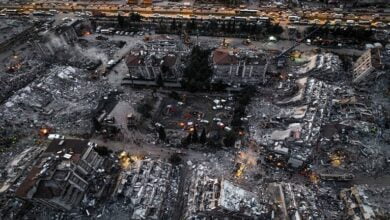 تقارير دولية: أكثر من 28 ألف قتيل ونحو 26 مليون متضرر جراء الزلزال في تركيا وسوريا