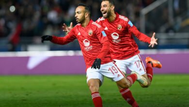 قاد مجدي أفشة نادي الأهلي المصري لعبور نظيره سياتل ساوندرز الأمريكي بهدف نظيف، وحصد بطاقة التأهل إلى نصف نهائي كأس العالم للأندية