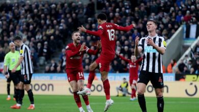ليفربول يسقط نيوكاسل في عقر داره بثنائية