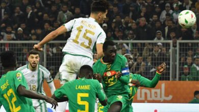 توج منتخب السنغال، بلقب بطولة أمم أفريقيا للمحليين "الشان" لأول مرة في تاريخه، بعد فوزه على نظيره الجزائري "مستضيف البطولة"
