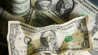 انخفاض ثروة أغنياء العالم بمقدار 10 تريليونات دولار