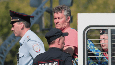 المعارض يفغيني رويزمان متهم بالإساءة لسمعة الجيش الروسي