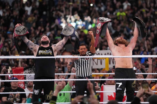 نتائج WWE WrestleMania 39 Night 1 : فوز KO-Zayn و Rhea Ripley بالألقاب ، وهزم John Cena