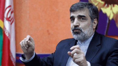 كمالوندي: أمريكا سعت لشراء الماء الثقيل