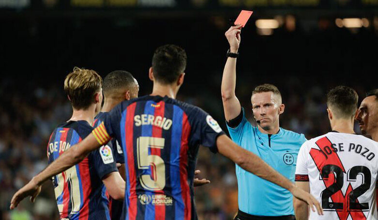 برشلونة يبحث عن الابتعاد بالصدارة من محطة فاليكانو