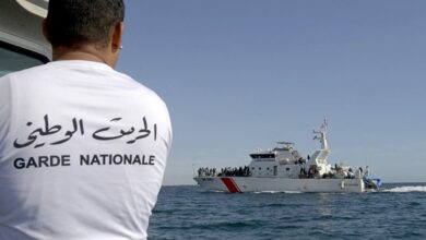تونس: خفر السواحل ينتشل جثث عشرات المهاجرين غرقت مراكبهم