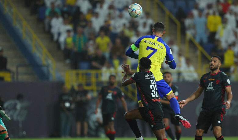 رونالدو يقود النصر لاكتساح الرائد في دوري روشن