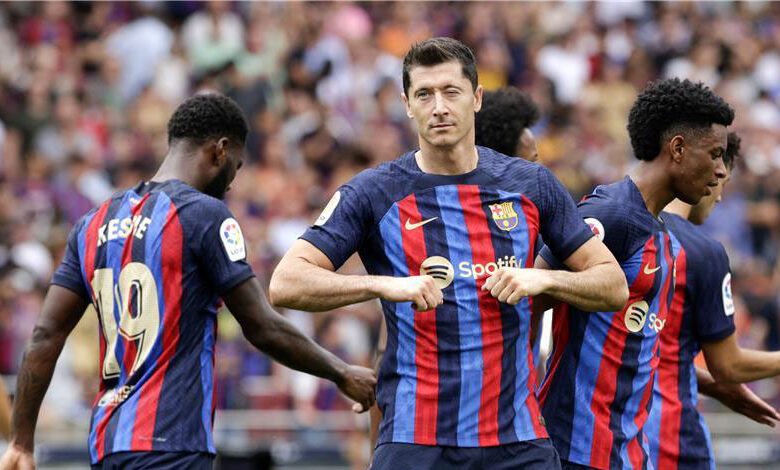 برشلونة يسعى للاقتراب أكثر من لقب الدوري أمام إلتشي