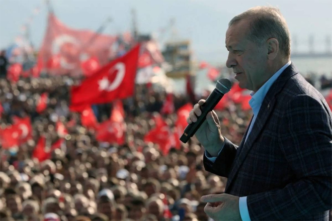 أردوغان يدفع بحملته الانتخابية بمهاجمة مجتمع الميم