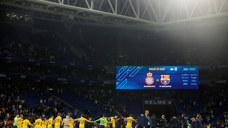 جماهير إسبانيول الغاضبة