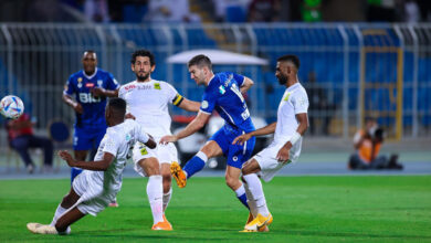 الهلال يجبر الاتحاد على التعادل ويقدم هدية للنصر