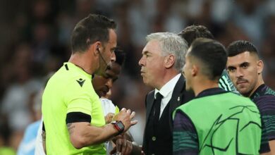كارلو أنشيلوتي يعترض على هدف مانشستر سيتي